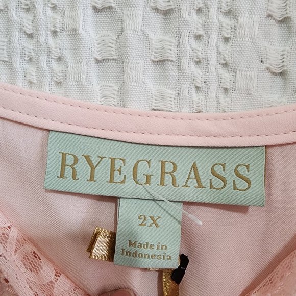 Ryegrass Plus Size Light Pink Lace Cami/ Tank top Size 2X - Picture 11 of 15